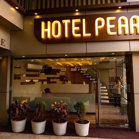 ואדודרה Hotel Pearl מראה חיצוני תמונה
